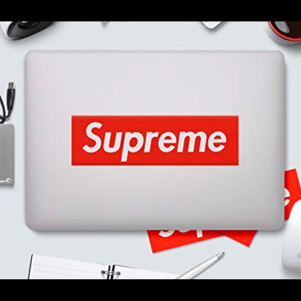 Supreme sticker!!
